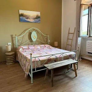 Affittacamere La Rondinella, Montemerano